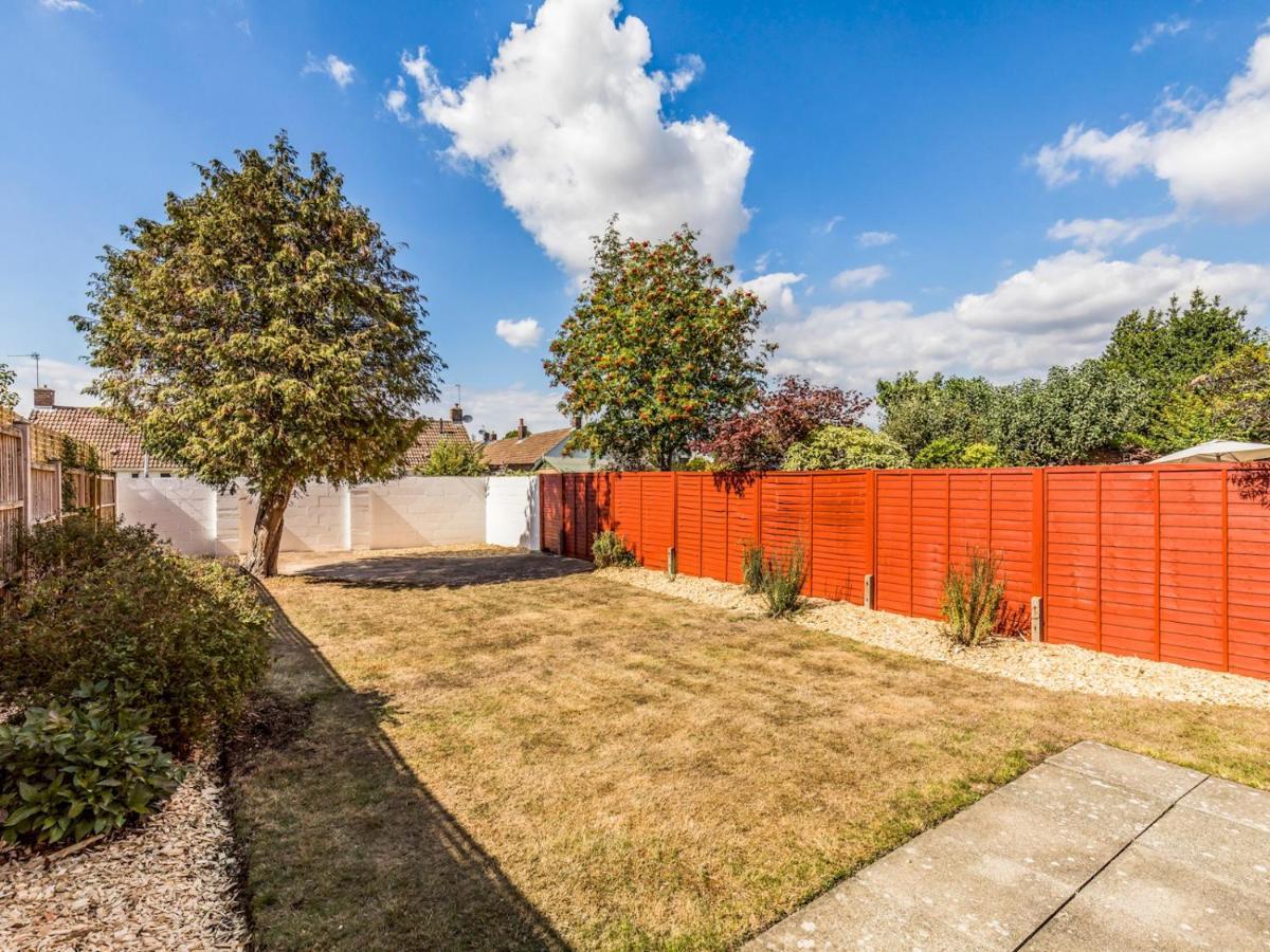 Pass The Keys Lovely Ground Floor Flat With Large Garden Чичестър Екстериор снимка